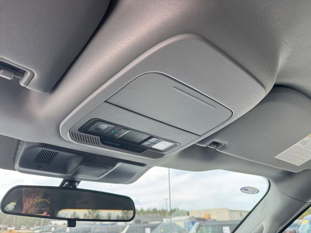 New 2025 Ford F150 XLT w/ Equipment Group 301A Standard image 38