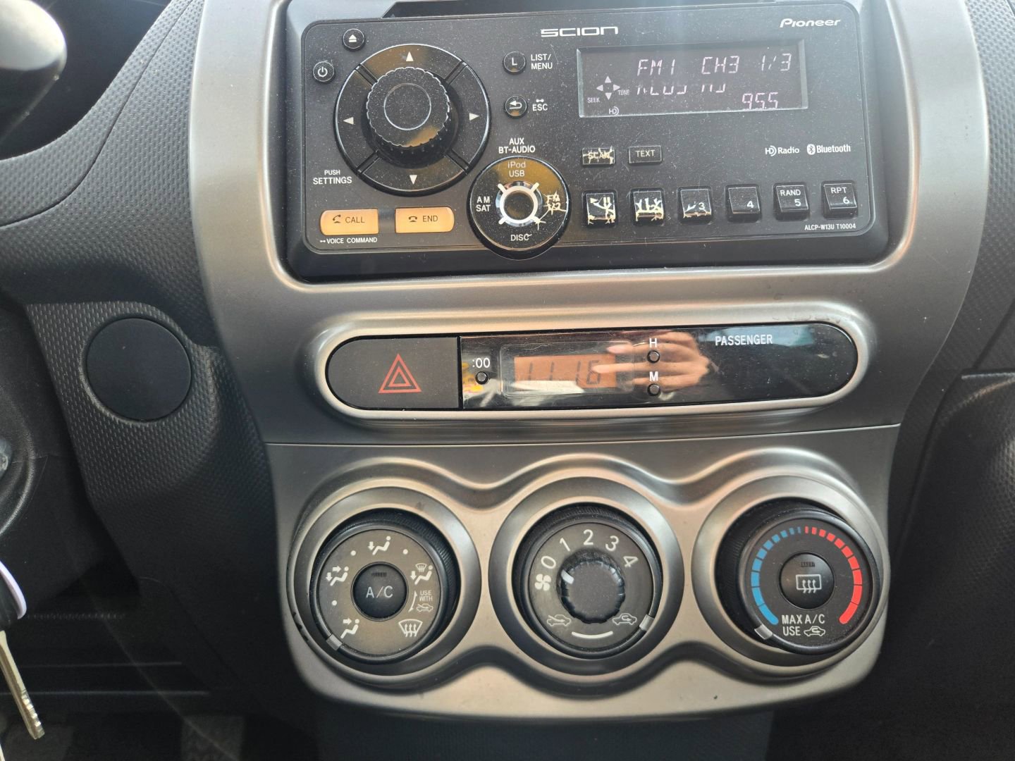 Used 2013 Scion xD image 23