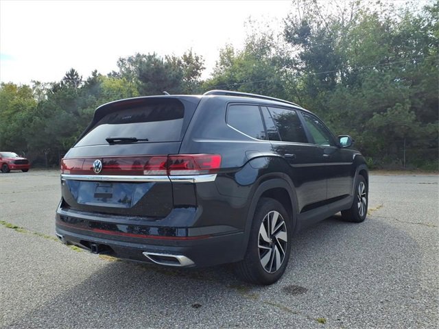Used 2024 Volkswagen Atlas SE image 7