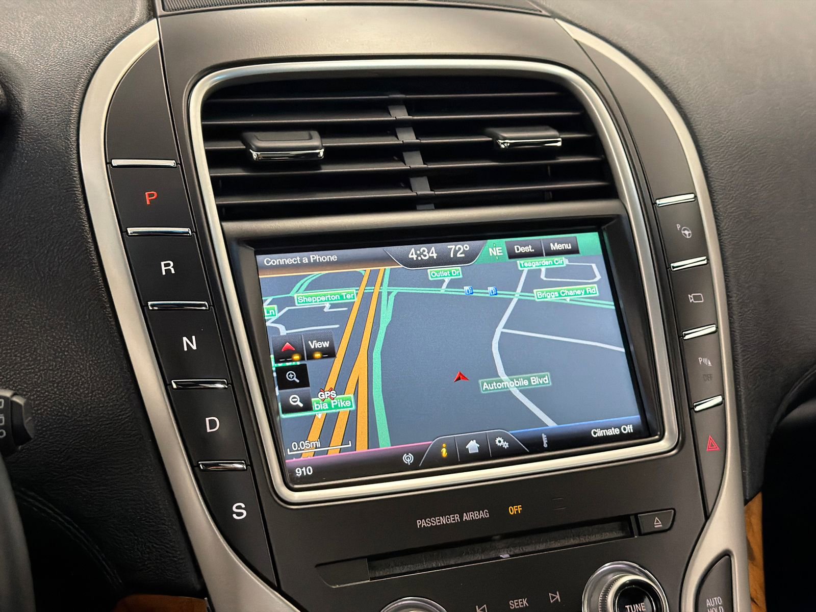 Used 2016 Lincoln MKX Reserve w/ Technology Package image 24