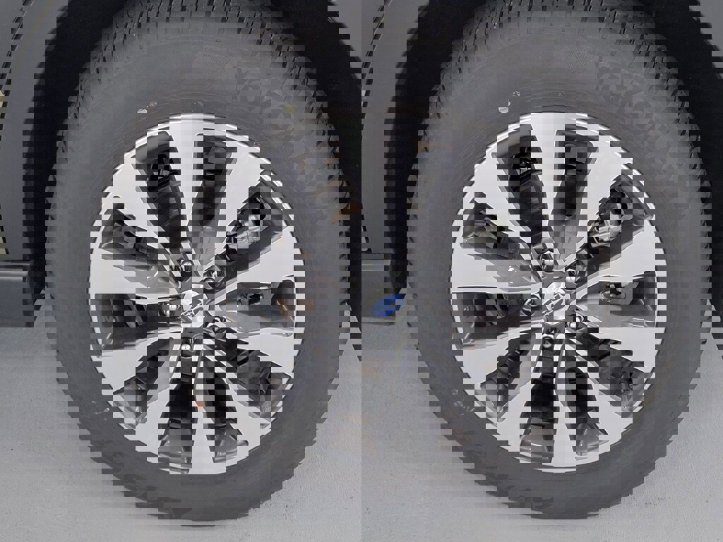 Used 2025 Subaru Outback Limited image 11