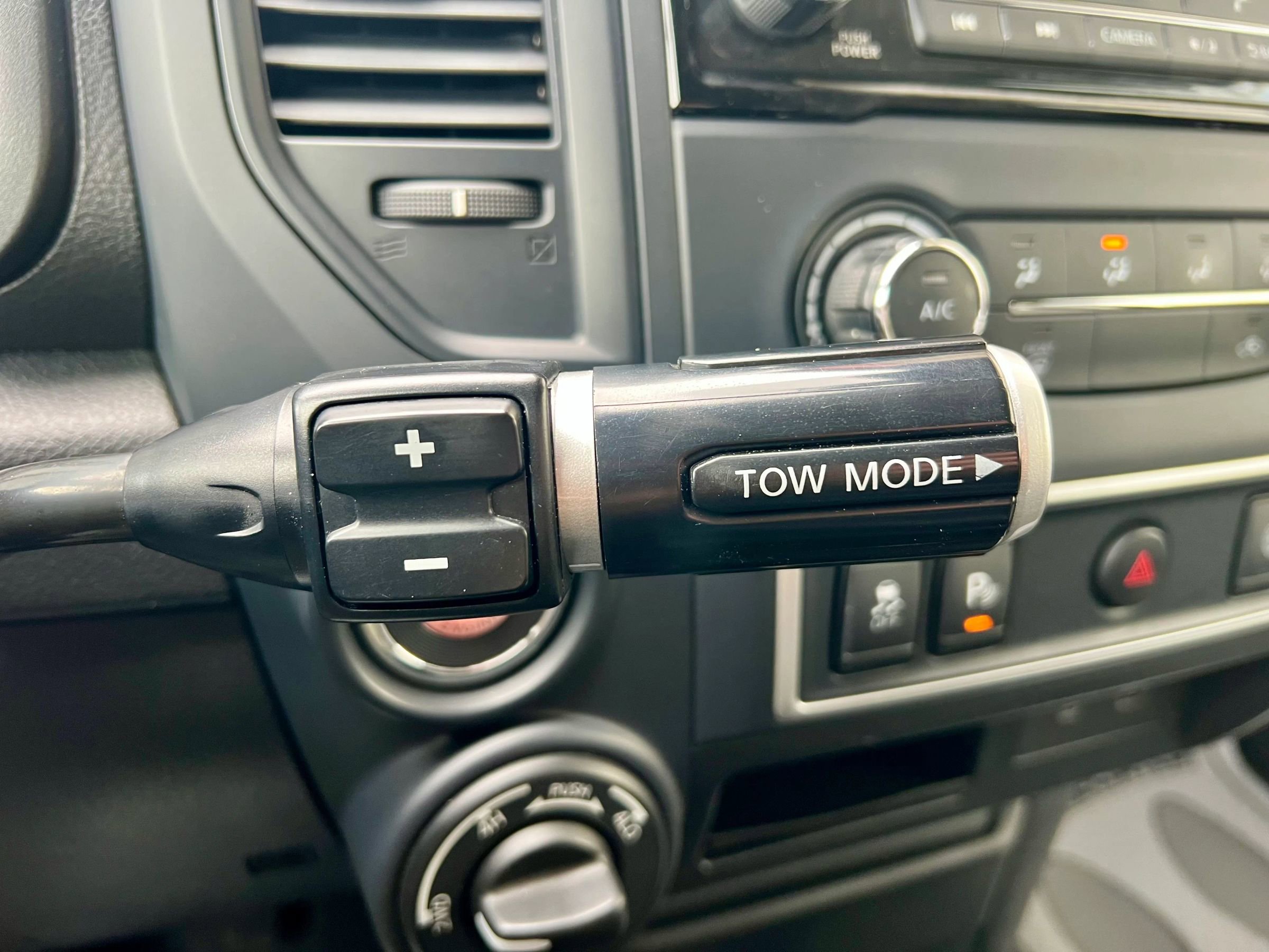 Used 2021 Nissan Titan S w/ S Utility Package image 22