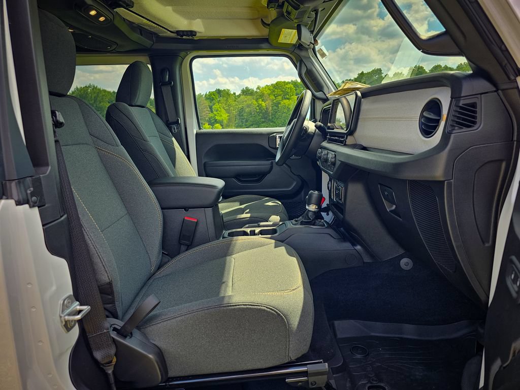 New 2026 Jeep Wrangler Sport AWD/4WD image 29