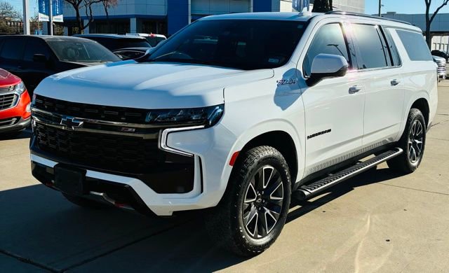 Used 2022 Chevrolet Suburban Z71 w/ Luxury Package image 5