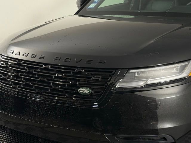 New 2026 Land Rover Range Rover Velar Dynamic SE image 13