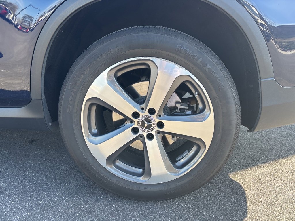 Used 2019 Mercedes-Benz GLC 300 4MATIC image 12