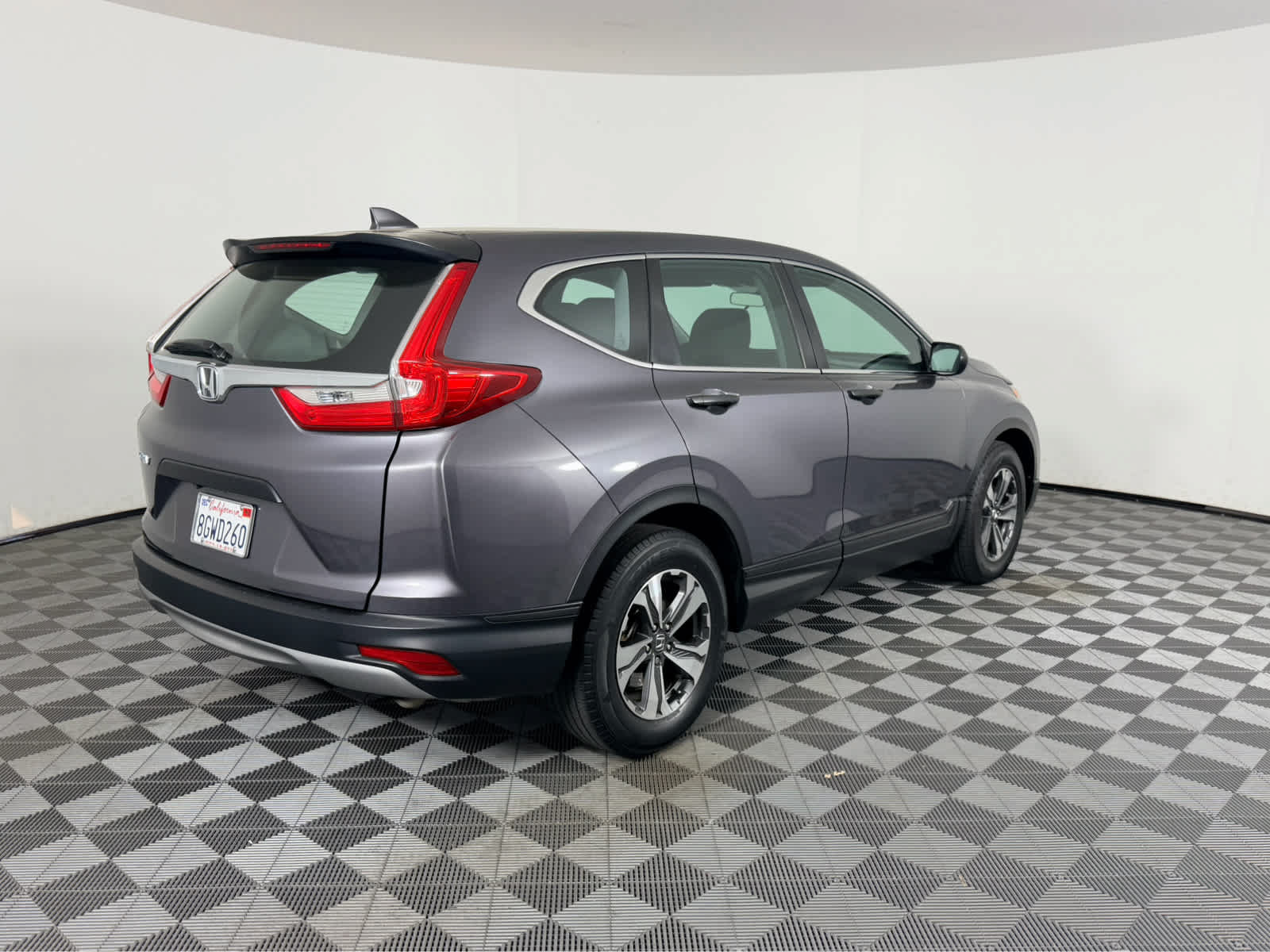 Used 2018 Honda CR-V LX image 3
