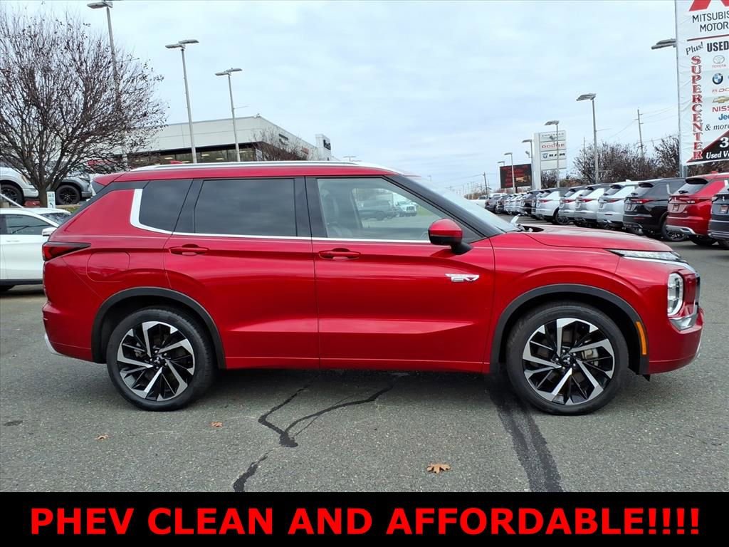 Used 2023 Mitsubishi Outlander SEL 40th Anniversary AWD/4WD image 8