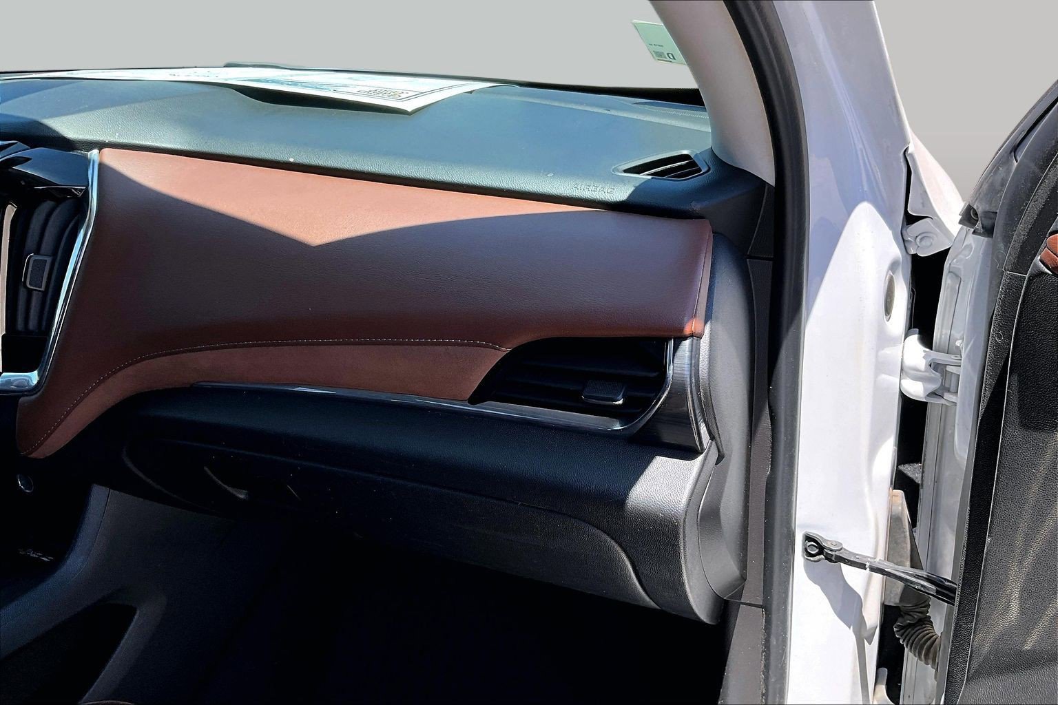 Used 2019 Chevrolet Traverse High Country w/ LPO, Floor Liner Package AWD/4WD image 15