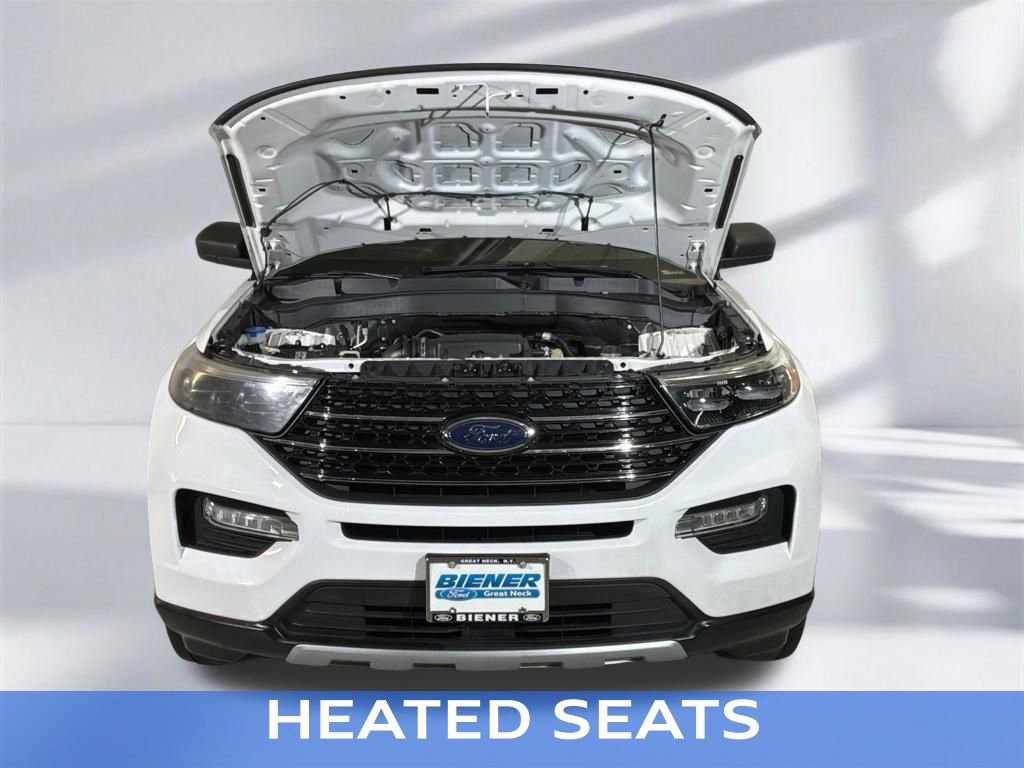 Used 2020 Ford Explorer XLT w/ Equipment Group 202A AWD/4WD image 16