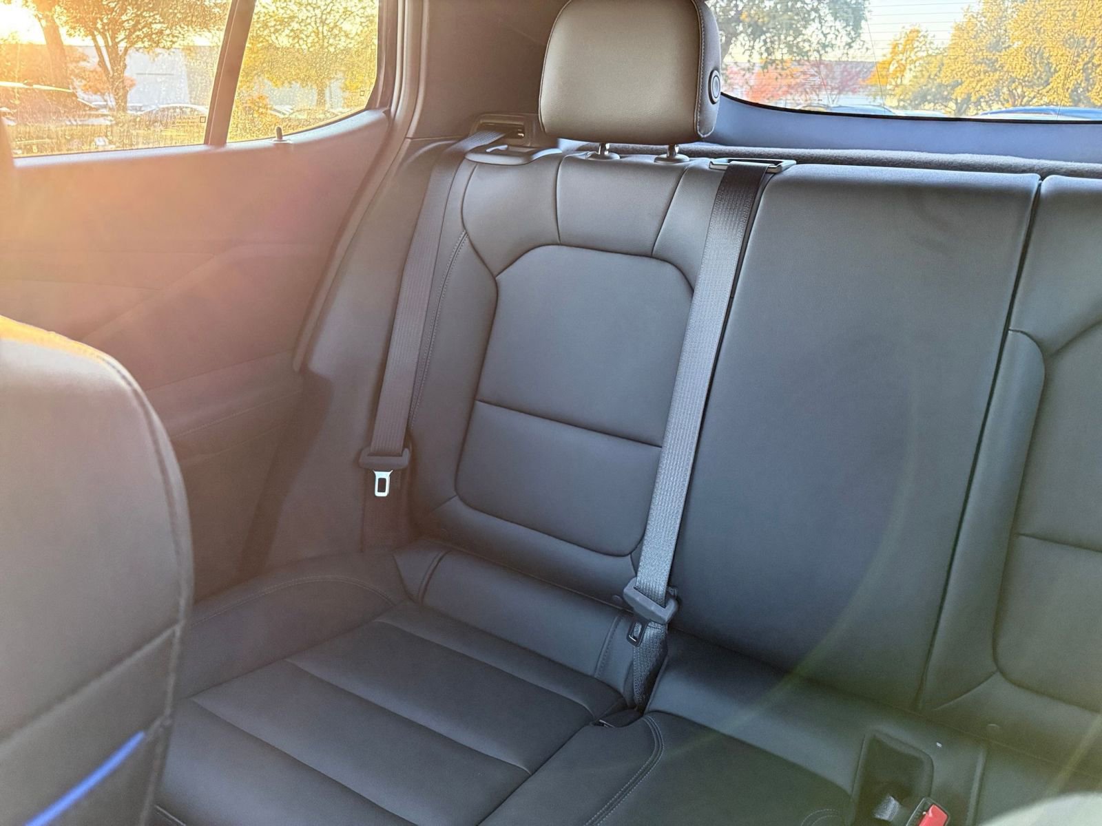 Used 2025 Buick Envista Sport Touring image 39