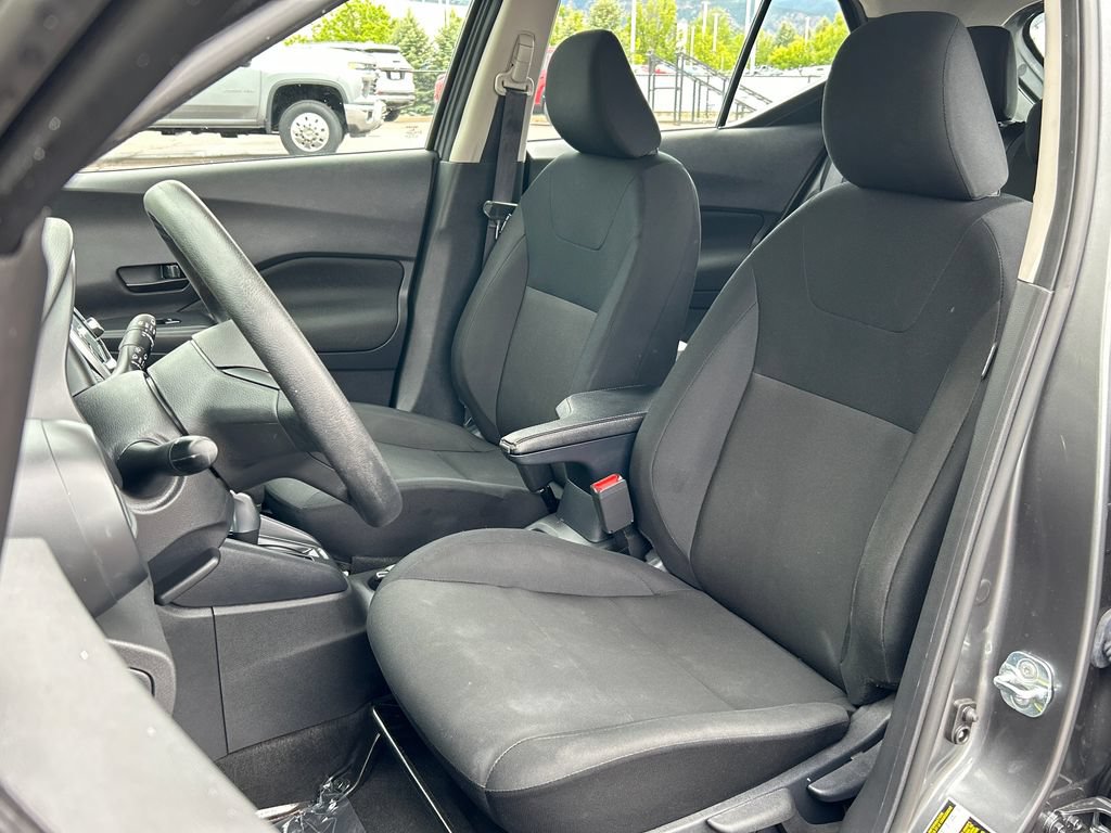 Used 2024 Nissan Kicks S FWD image 14