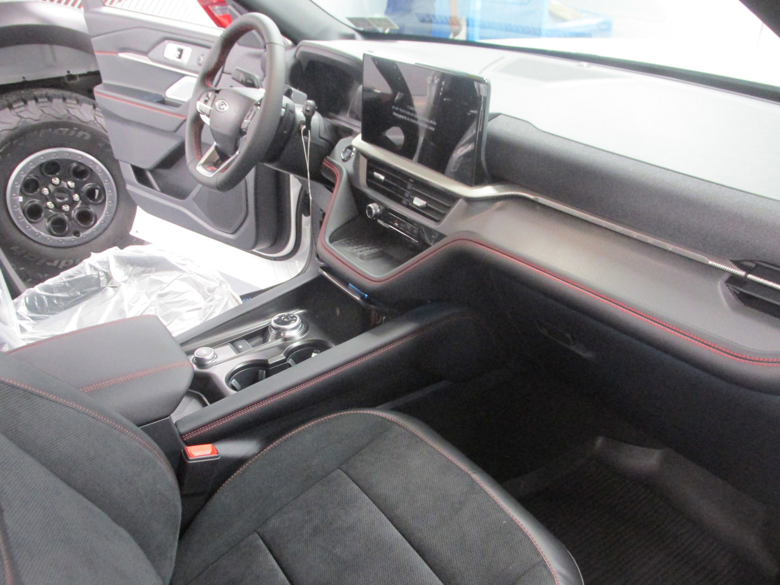 New 2025 Ford Explorer ST w/ Sun And Sound Package image 26