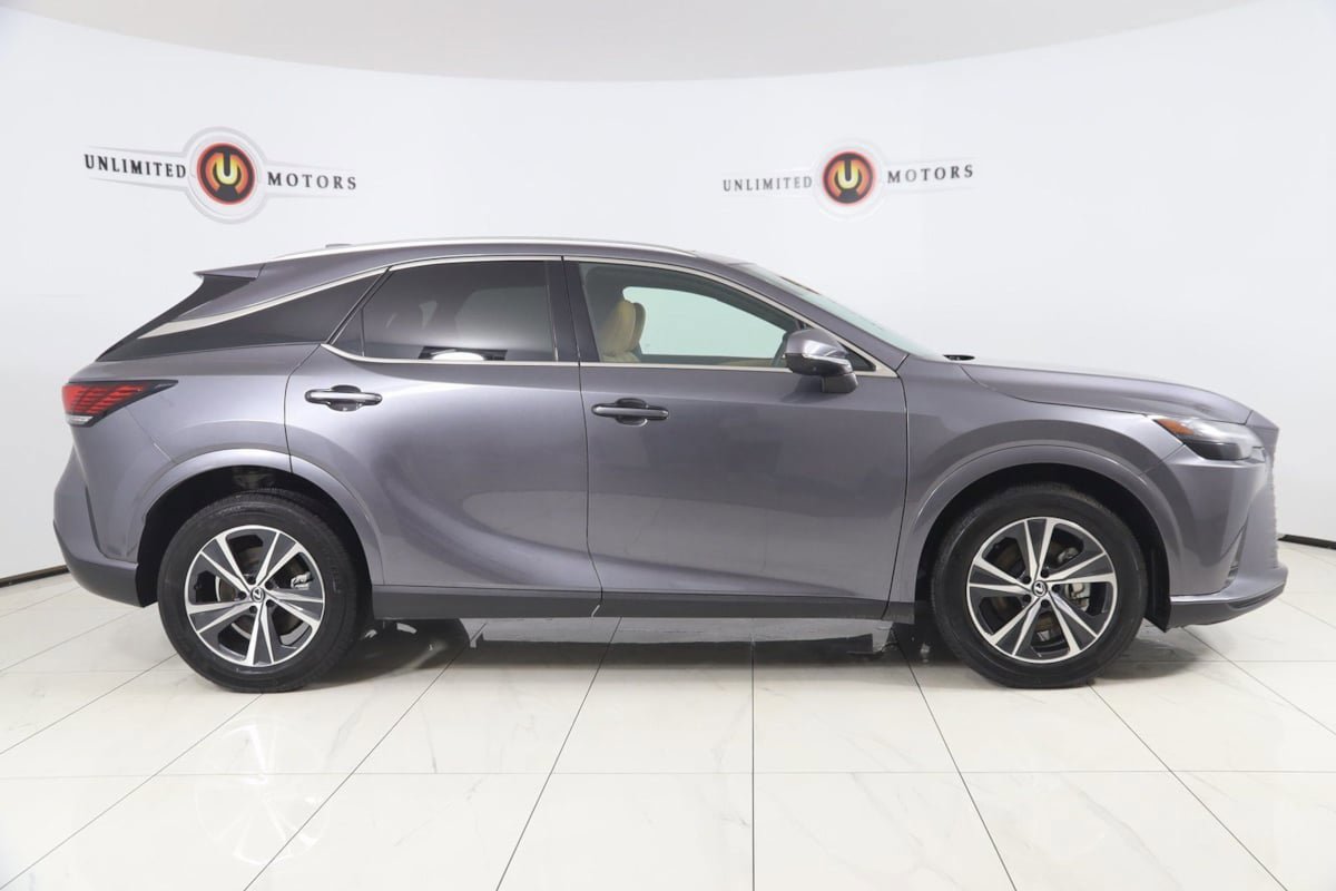 Used 2023 Lexus RX 350 Premium w/ Accessory Package (K3) AWD/4WD image 2