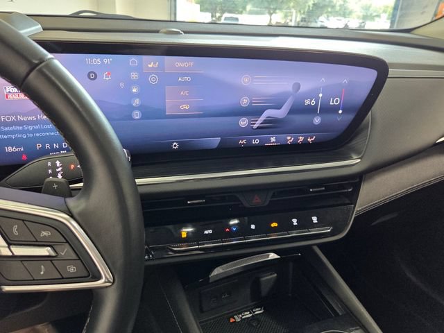 Used 2024 Buick Envision Preferred AWD/4WD image 18