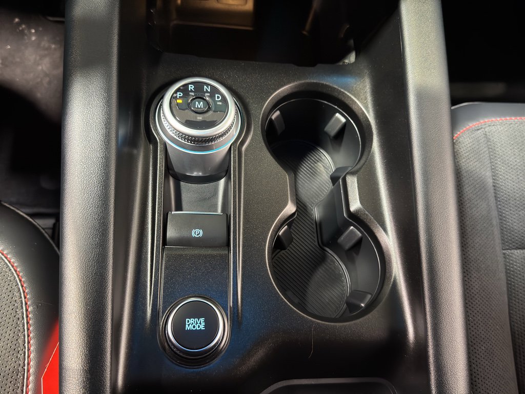 Used 2025 Ford Explorer ST image 34