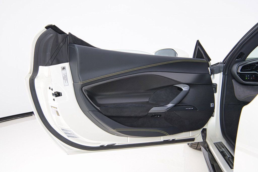 Used 2024 Ferrari 296 GTS image 25