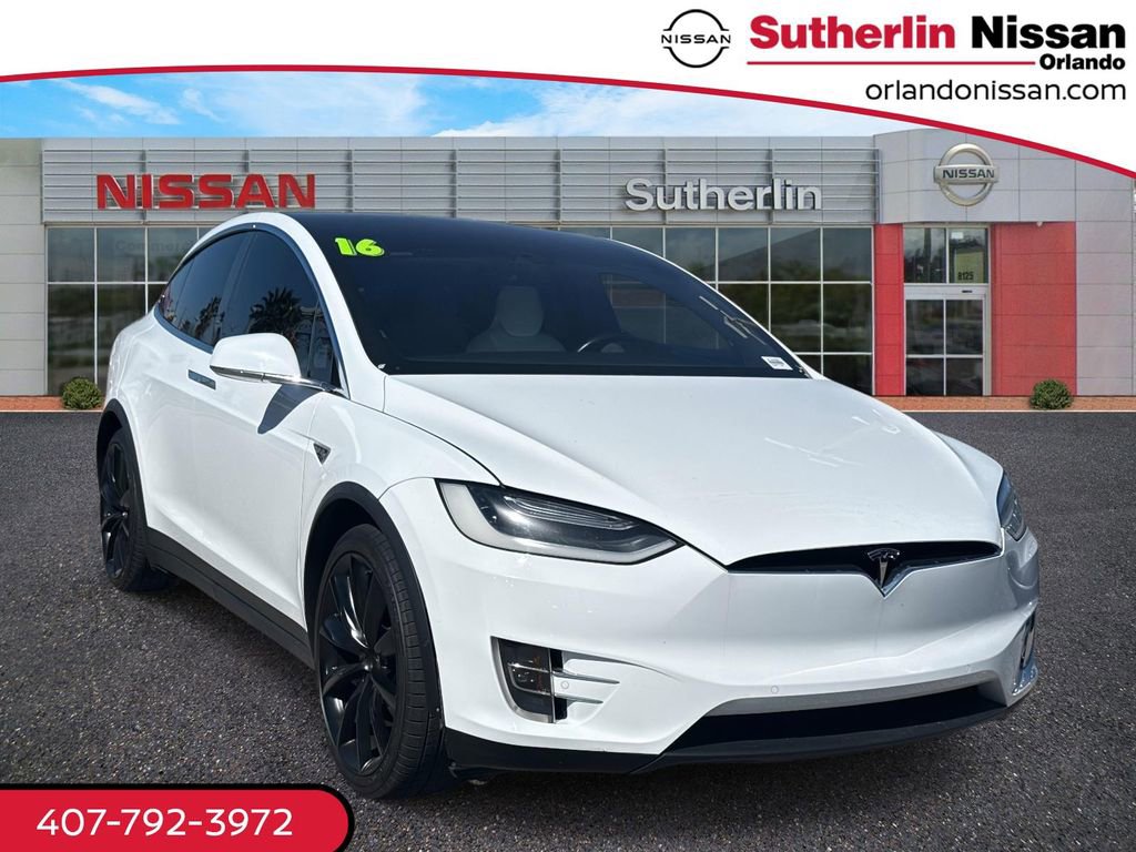 Used 2016 Tesla Model X Performance image 1
