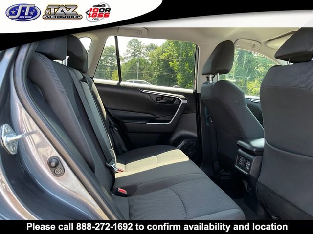 Used 2022 Toyota RAV4 LE image 13