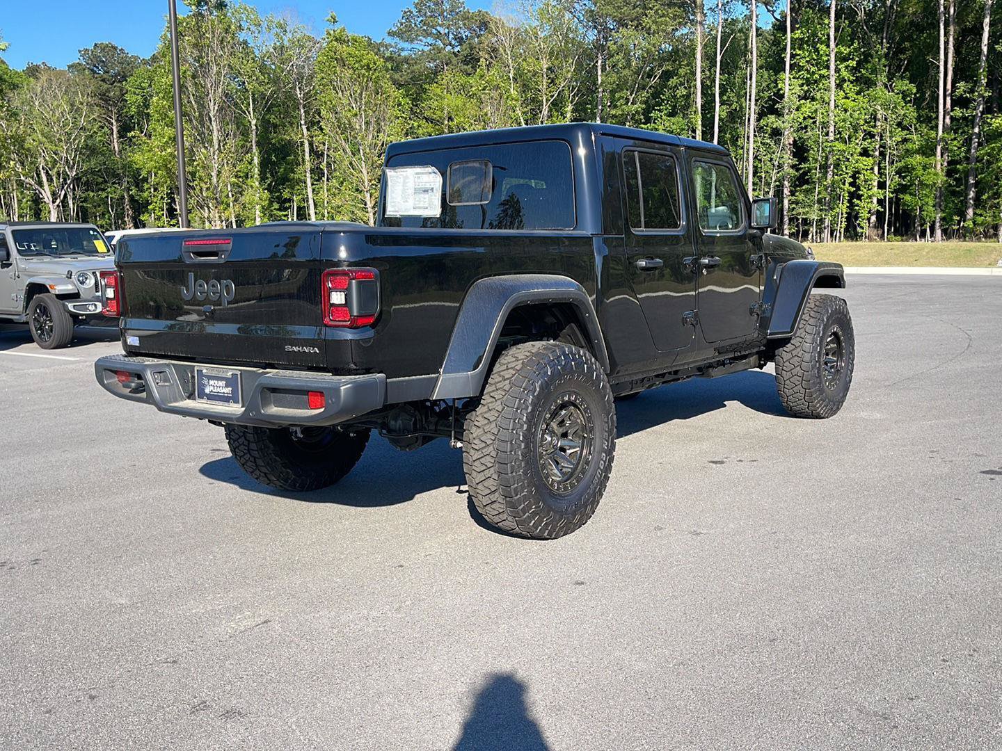 New 2026 Jeep Gladiator Sport AWD/4WD image 7