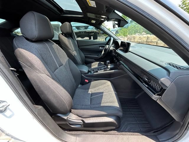 Used 2023 Honda Accord Sport image 31