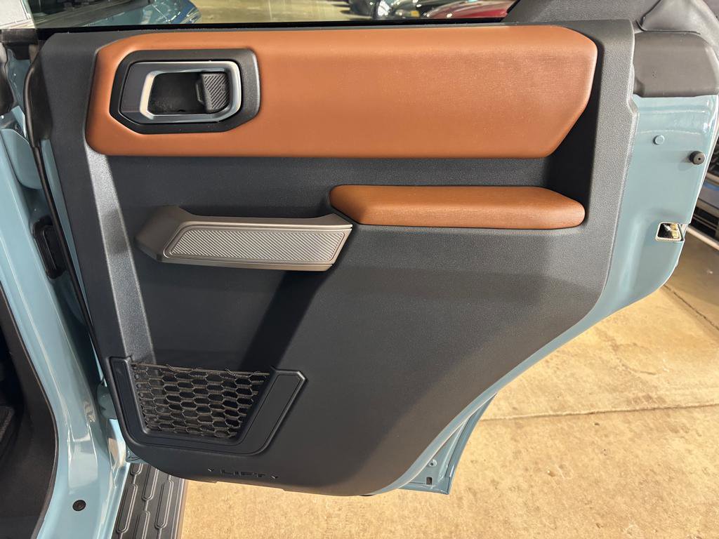Used 2023 Ford Bronco Outer Banks image 14