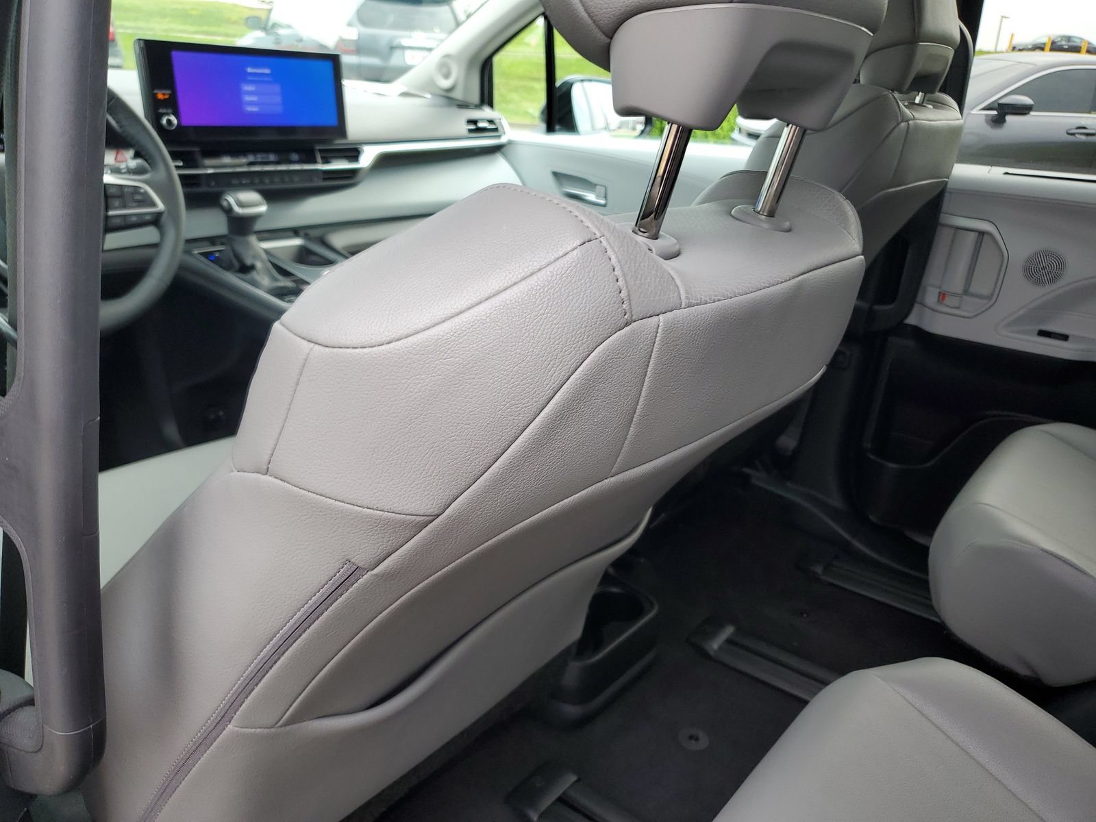 Certified 2025 Toyota Sienna XLE w/ XLE Plus Package AWD/4WD image 12