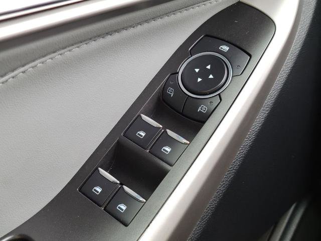 Certified 2023 Ford Explorer XLT w/ Equipment Group 202A image 28