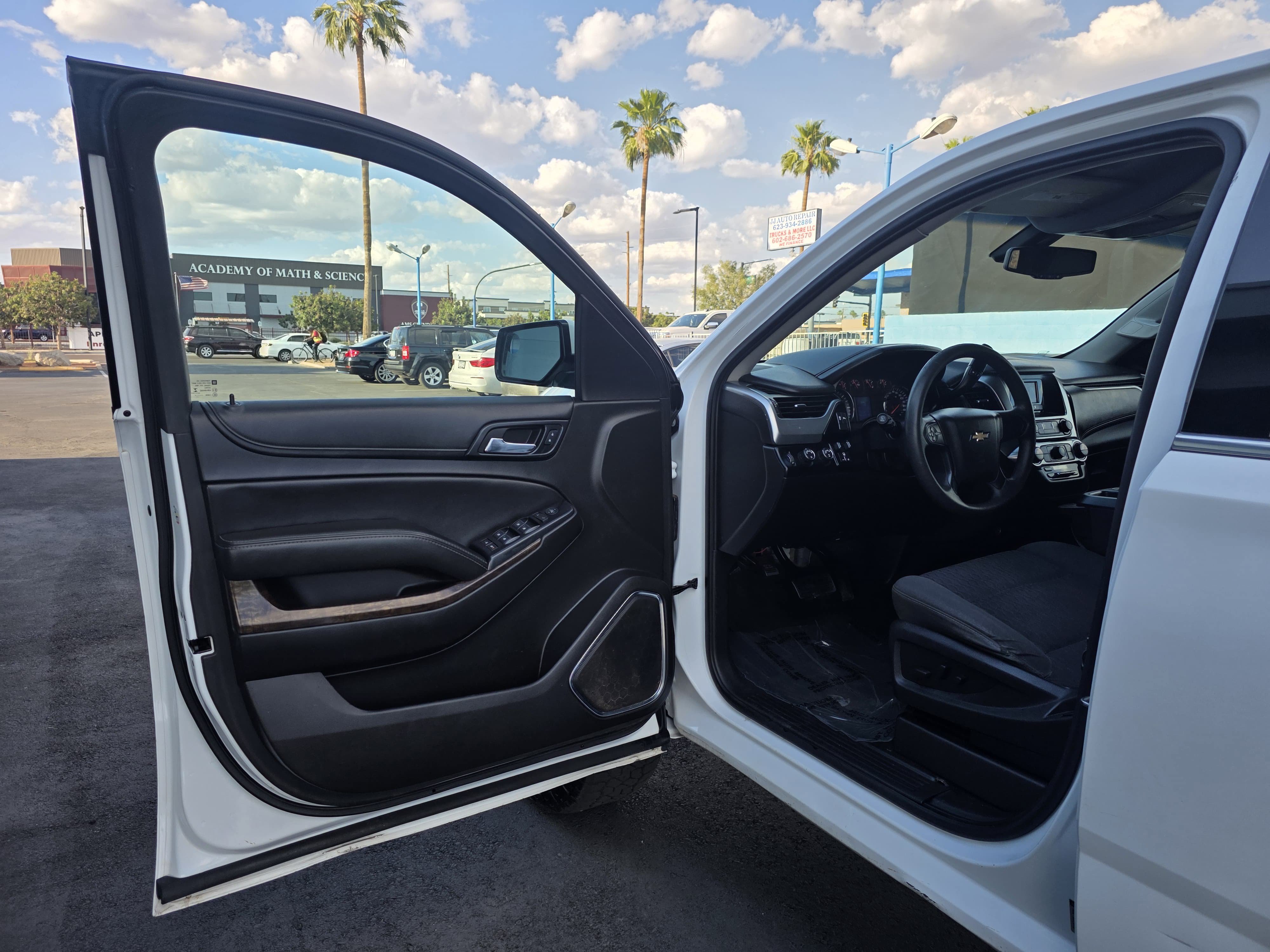 Used 2017 Chevrolet Tahoe 4WD w/ Max Trailering Package image 9