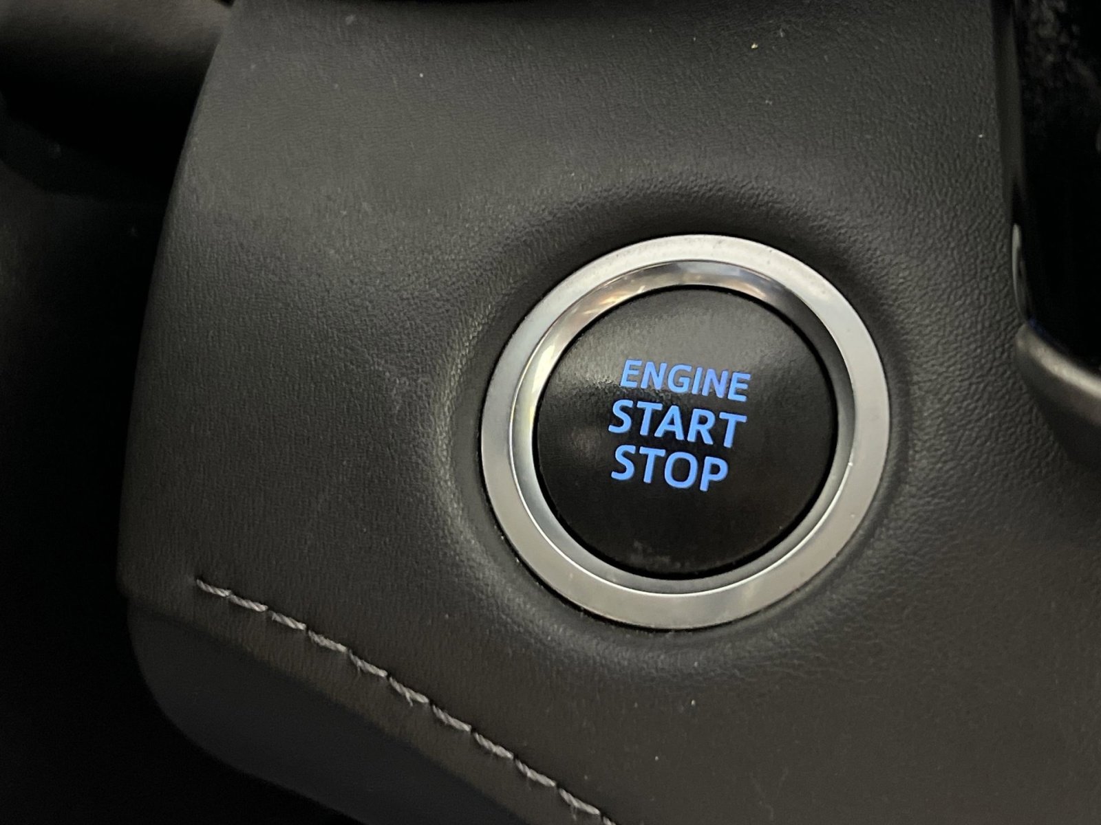 Used 2020 Toyota Highlander Limited image 33