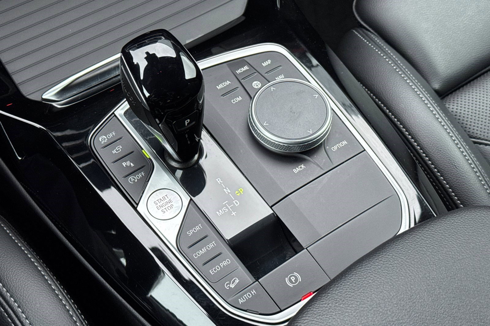 Certified 2023 BMW X3 xDrive30i w/ Premium Package image 17