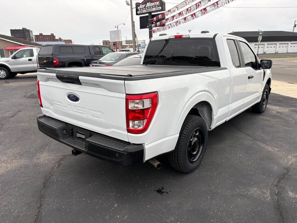 Used 2022 Ford F150 XL w/ Equipment Group 101A High RWD image 3