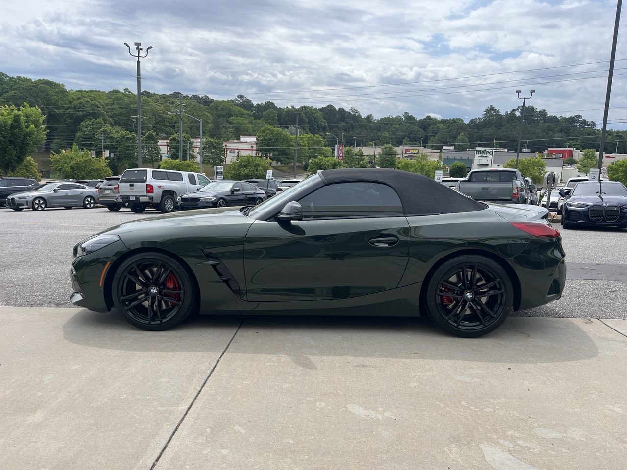 Certified 2025 BMW Z4 M40i w/ Edition RWD image 5