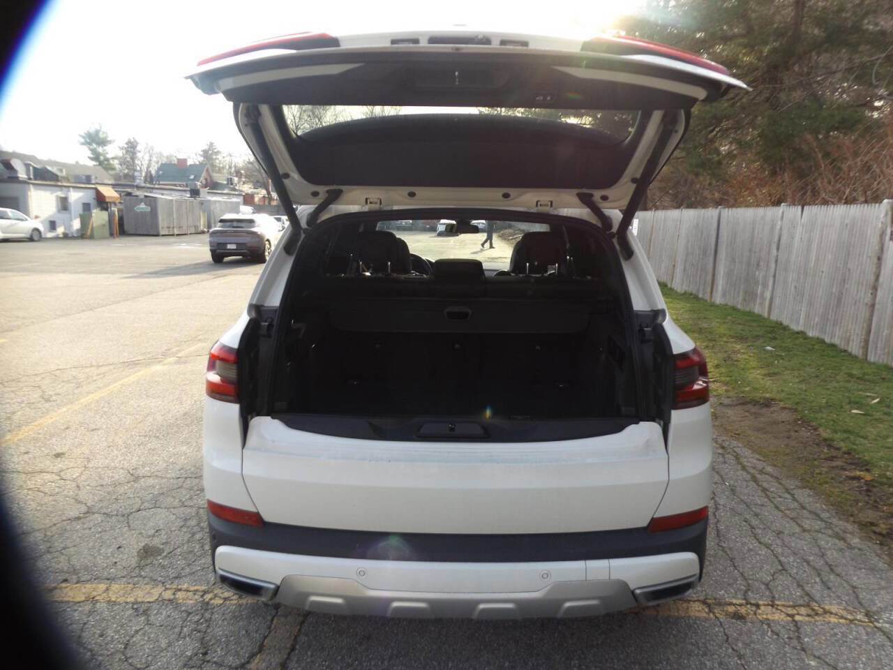 Used 2020 BMW X5 xDrive40i w/ Convenience Package image 5