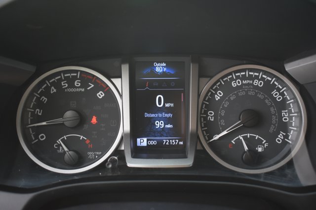 Used 2022 Toyota Tacoma SR5 AWD/4WD image 23