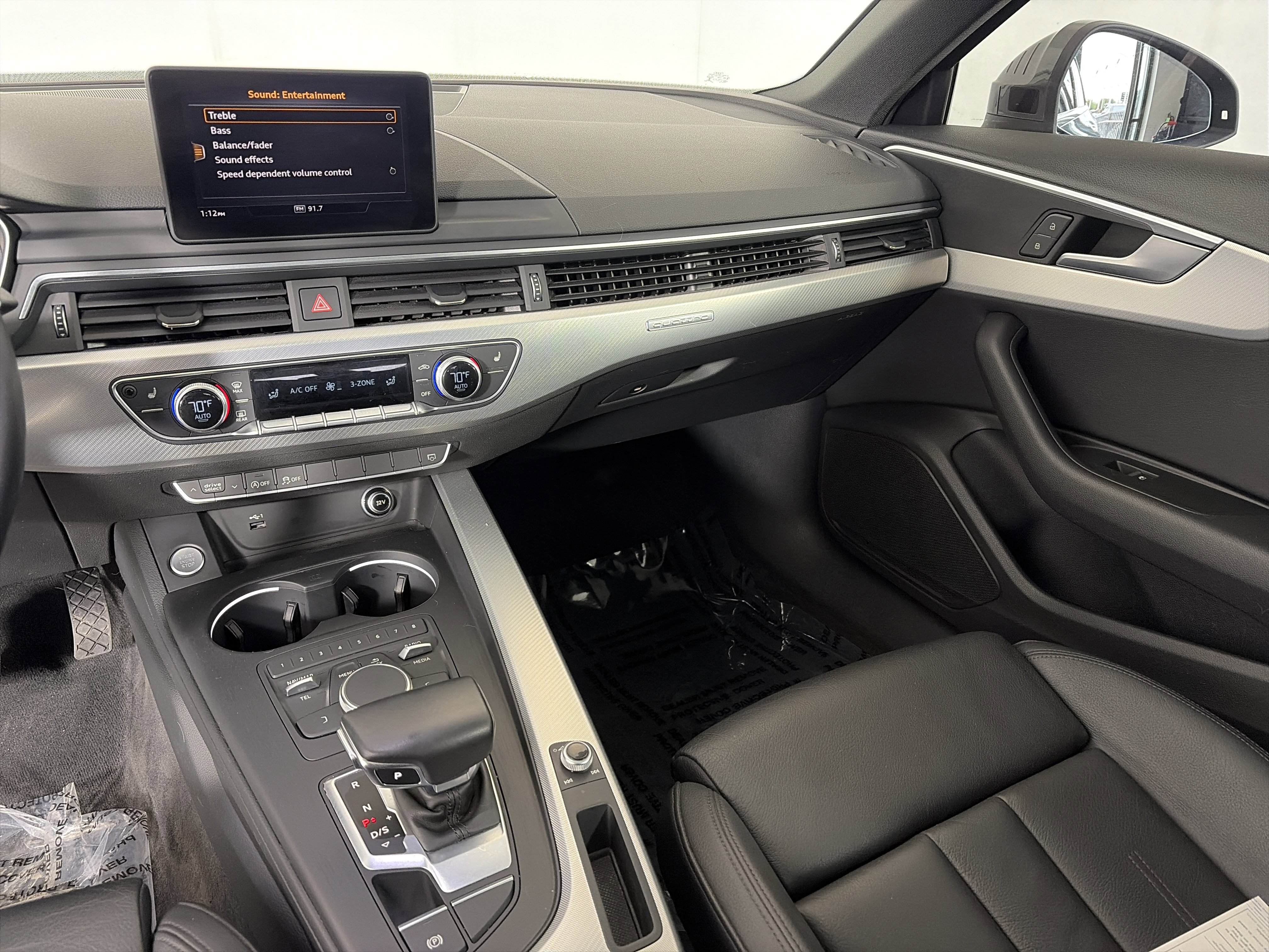 Used 2019 Audi A4 2.0T Premium w/ Convenience Package AWD/4WD image 4