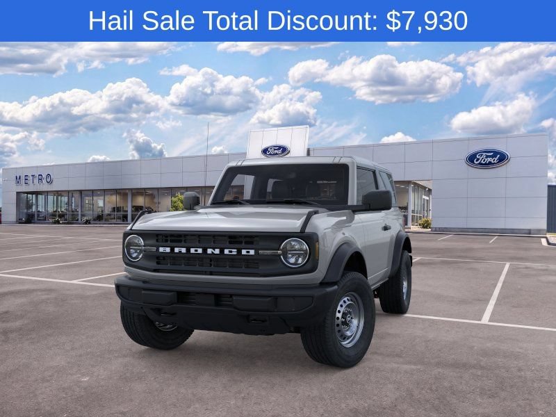 New 2026 Ford Bronco 2-Door AWD/4WD image 2