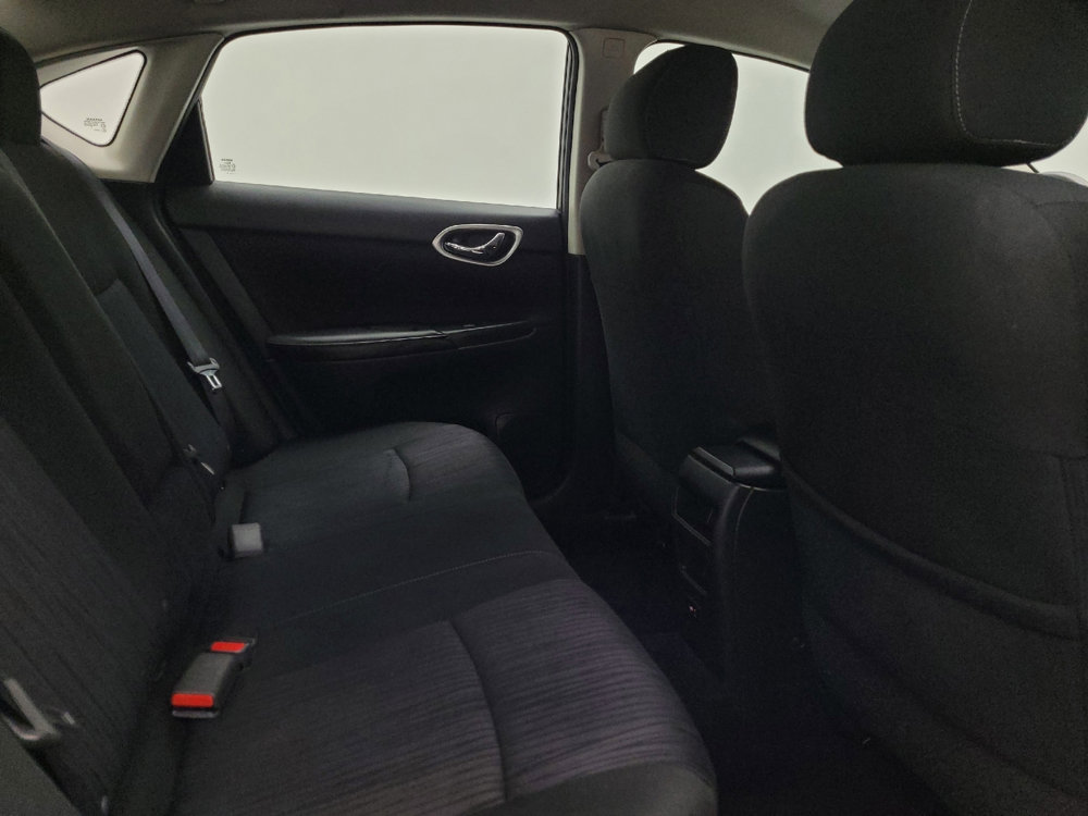 Used 2019 Nissan Sentra SV image 19