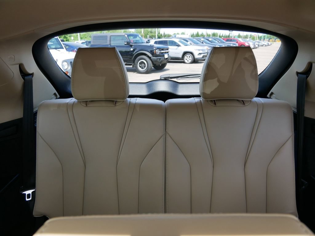 Used 2022 Acura MDX SH-AWD w/ Advance Package image 14