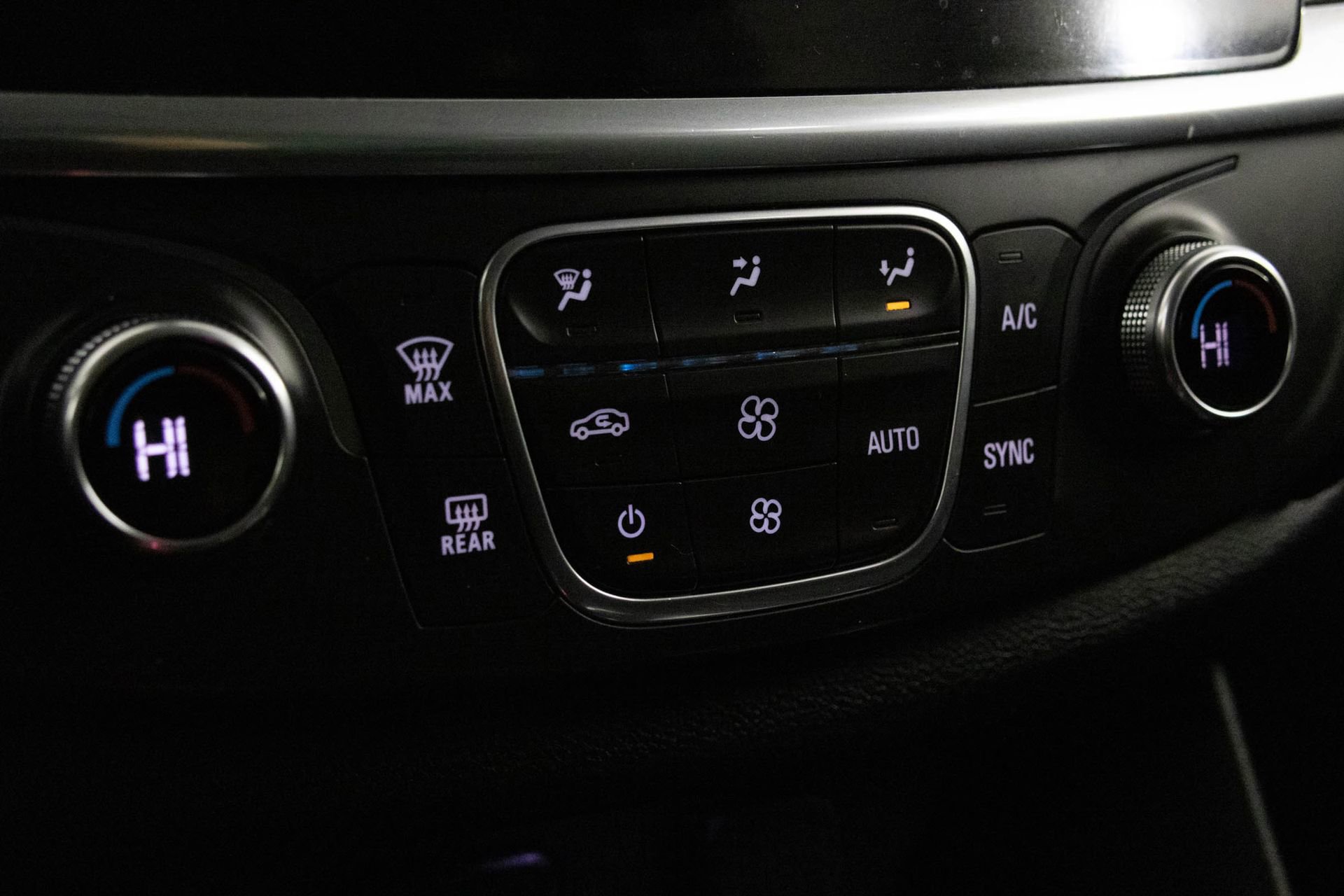 Used 2019 Chevrolet Traverse LS image 22