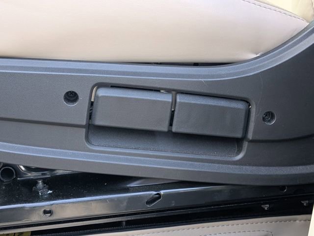 Used 2022 RAM ProMaster 3500 w/ Lane Management Group FWD image 24