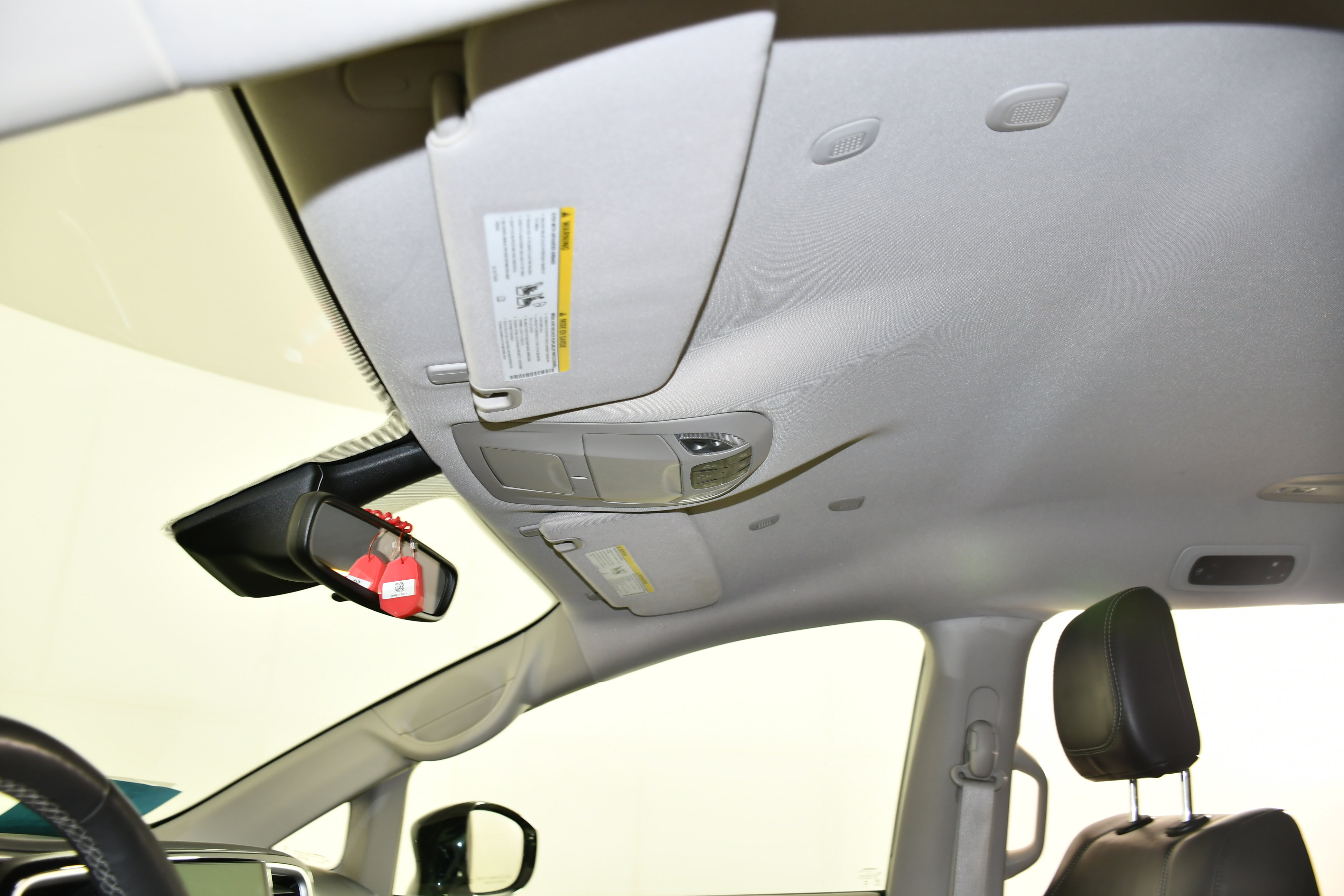 Used 2024 Chrysler Pacifica Touring-L image 39