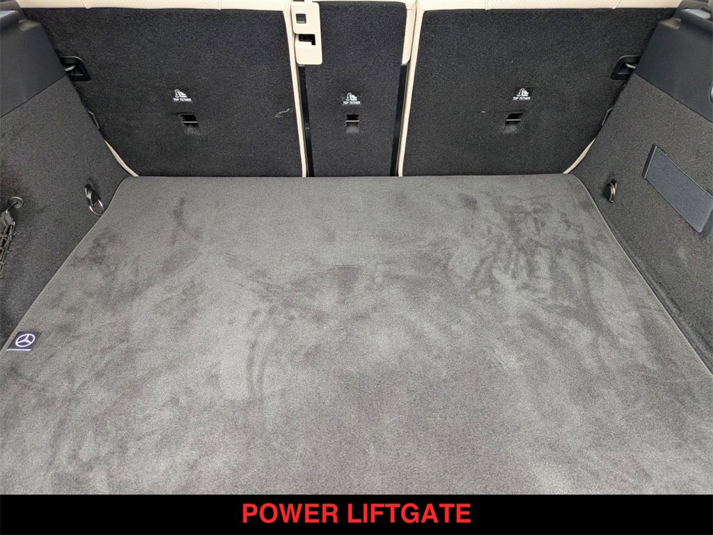 Used 2025 Mercedes-Benz GLC 300 GLC 300 image 29