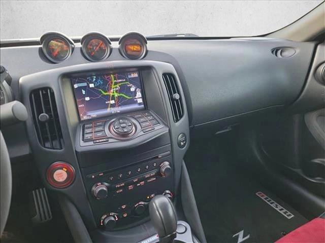 Used 2020 Nissan 370Z NISMO RWD image 14