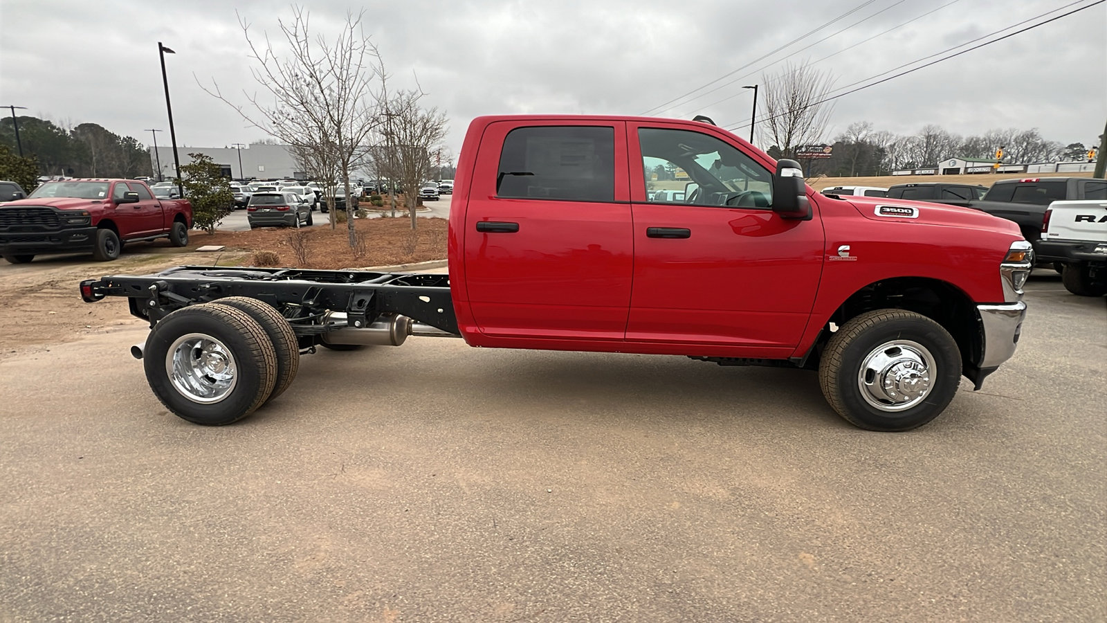 New 2026 RAM 3500 Tradesman w/ Chrome Appearance Group A AWD/4WD image 7