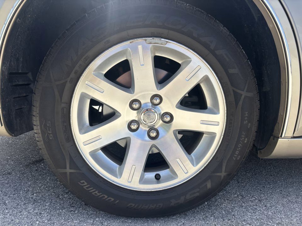 Used 2006 Chrysler 300 Touring RWD image 33