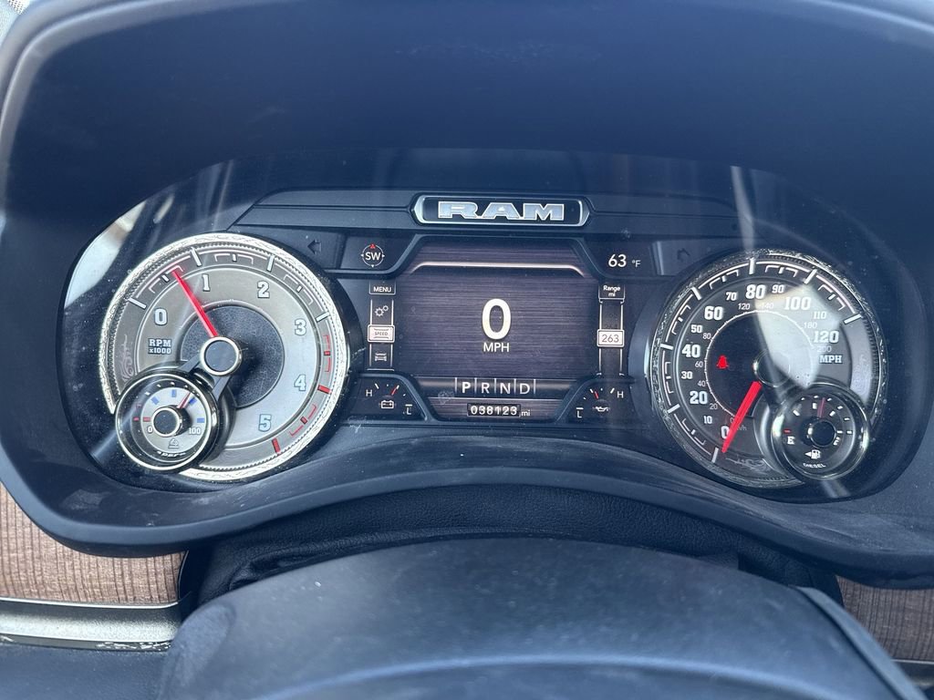 Used 2022 RAM 3500 Limited image 10