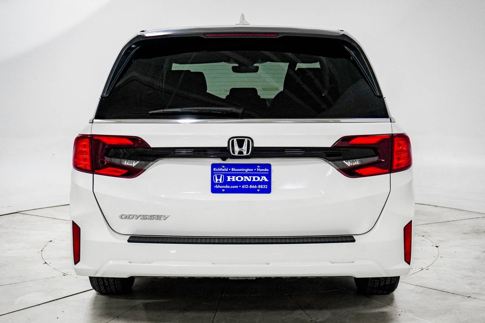 Certified 2026 Honda Odyssey EX-L image 7