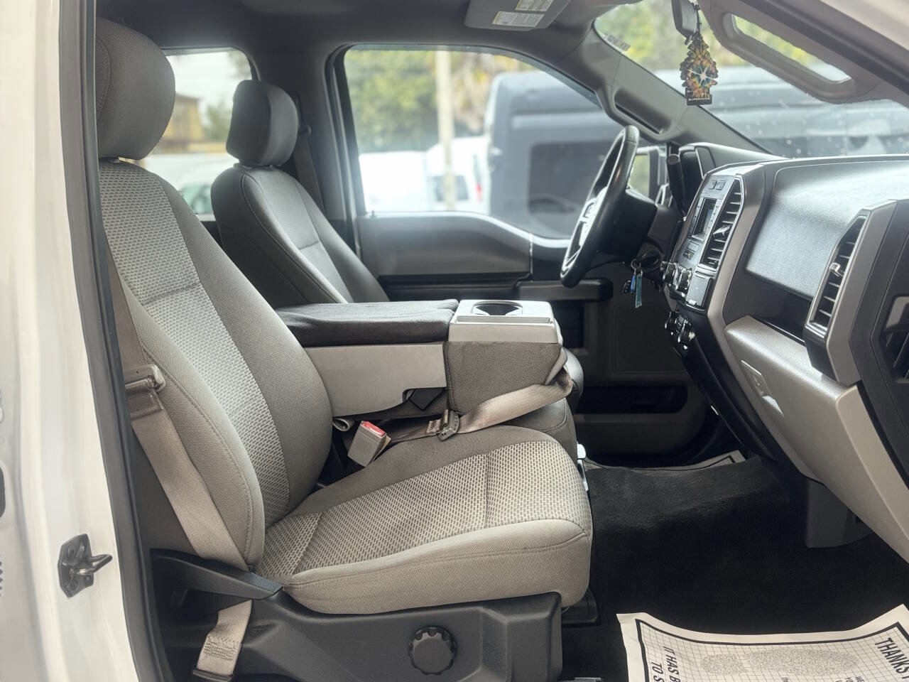 Used 2018 Ford F150 XLT AWD/4WD image 25