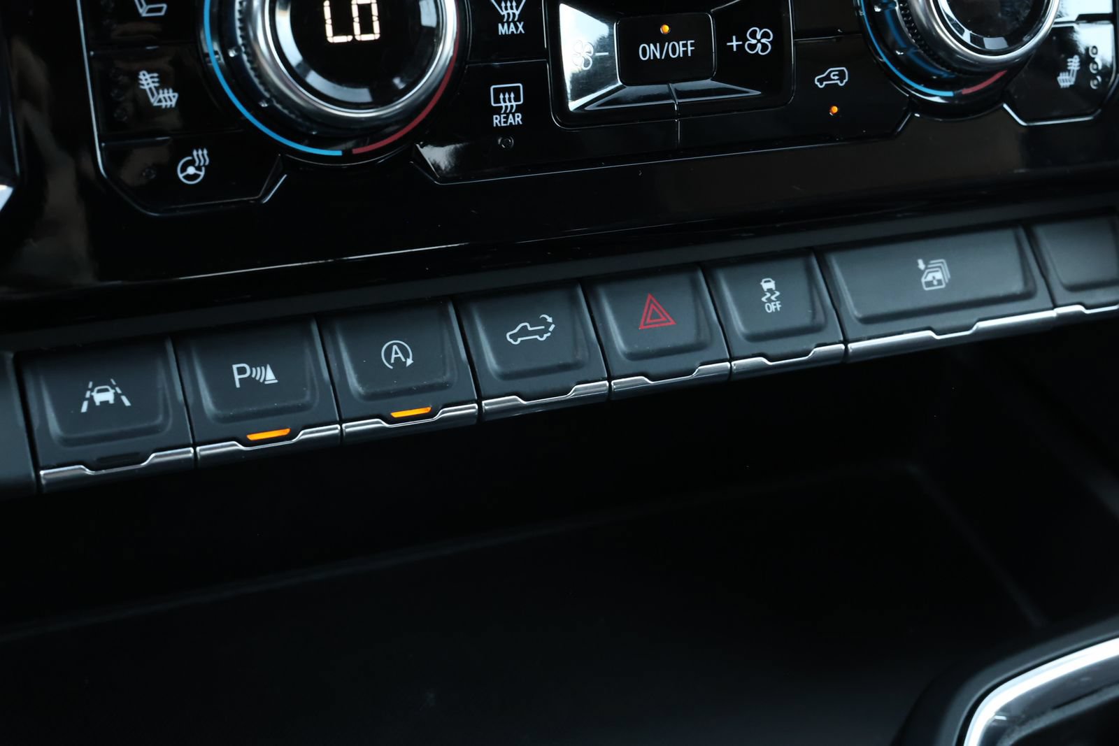 Used 2024 GMC Sierra 1500 Denali RWD image 24